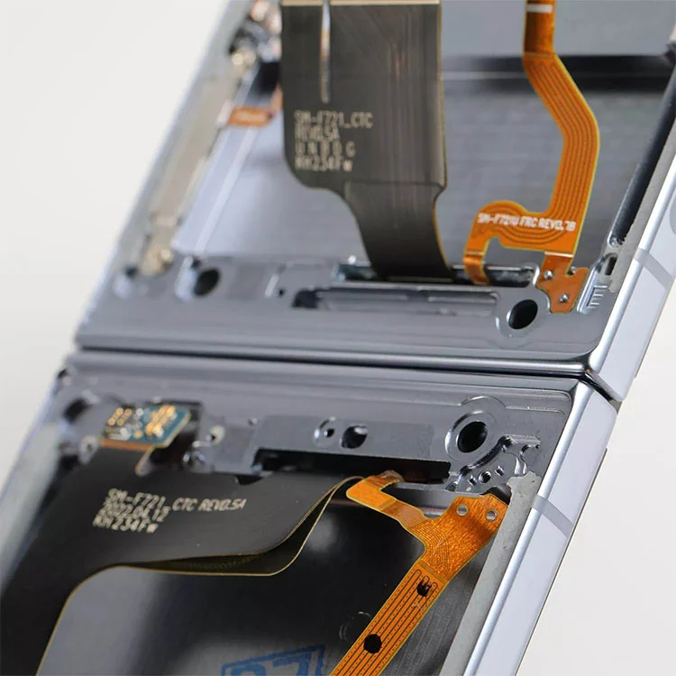 Irauli 4 LCD pantailak